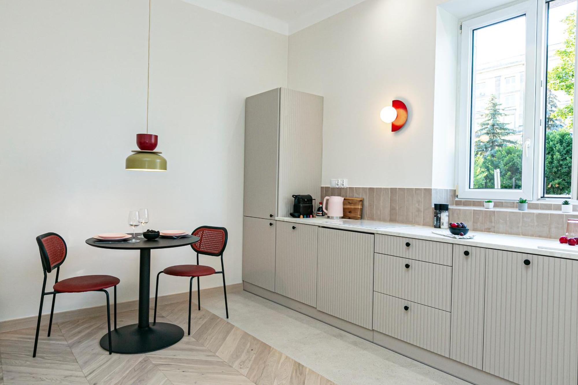 Rakowiecka - Bezplatny Parking - Free Parking - Stacja Metra 500m - Underground Station 500m Better Apartment *