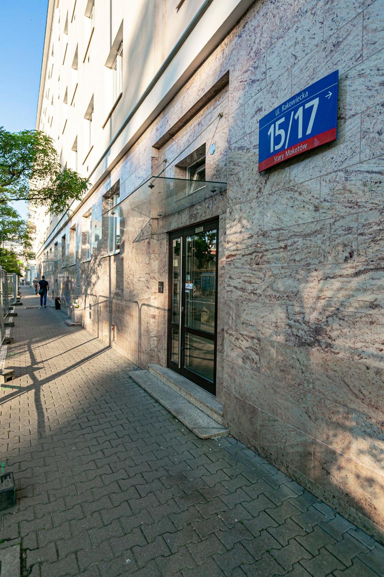 Apartment Rakowiecka - Bezplatny Parking - Free Parking - Stacja Metra 500m - Underground Station 500m Better *